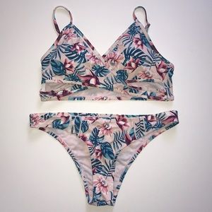 New Cabana seldom woman’s 2 piece swim wear sizeXL